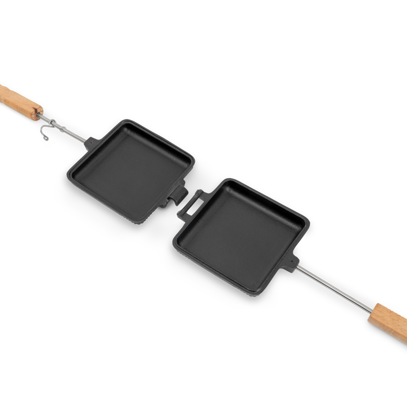 Petromax Campfire/Barbecue Cast Iron Toasted Sandwich Iron - Short Handle - Single-2